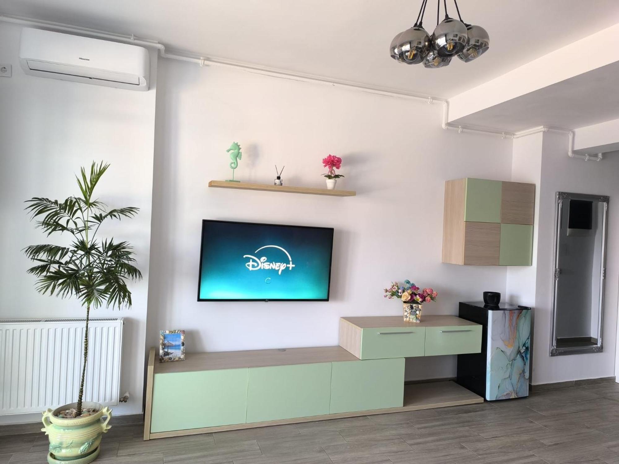 G&A By The Sea Apartment Мамая Екстериор снимка